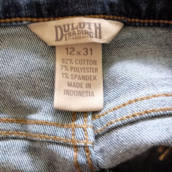 Duluth Trading Co Jeans Size 12 x 31 Women Straight Leg Stretch Denim Pants - Picture 2 of 5